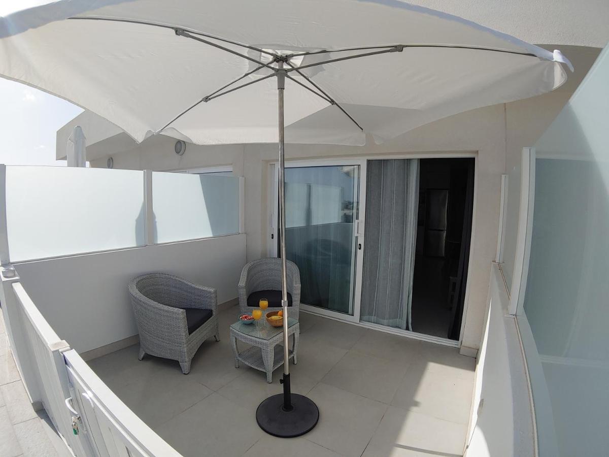 Apartment Namaste- Amazing Sea View & Infinity Pool - Good Wifi - Smart Tv-Residence Senator Costa Teguise Εξωτερικό φωτογραφία